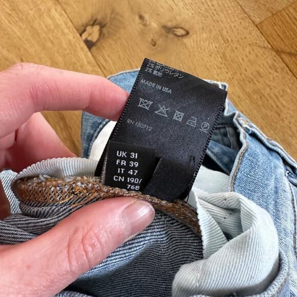 Amiri MX1 Distressed Jeans - Picture 6 of 10